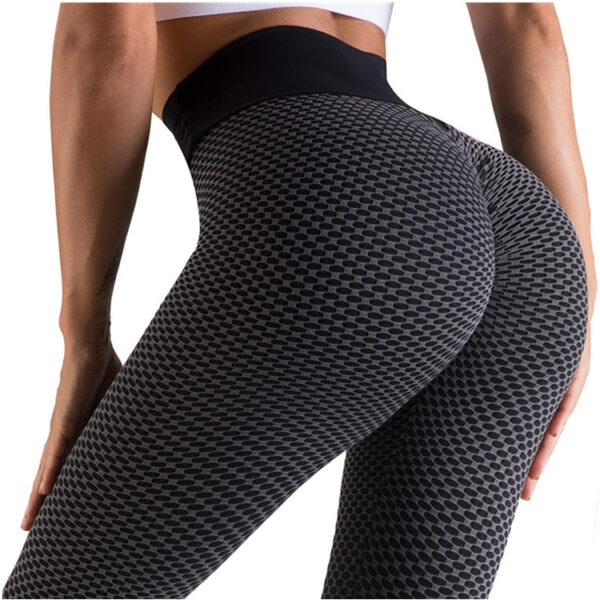 Durable women's yoga pants for fitness